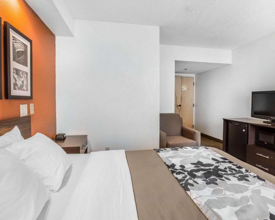 Sleep Inn Bessemer Helena Екстер'єр фото
